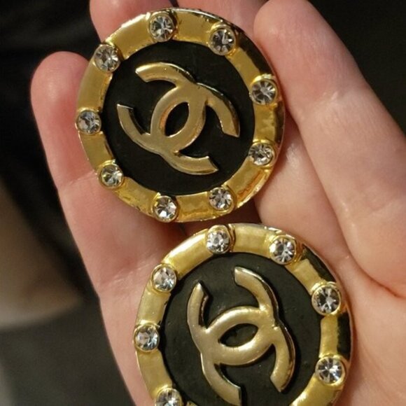 Chanel LARGE Vintage Gold-Plated Strass Crystal Interlocking CC Clip - Picture 16 of 16